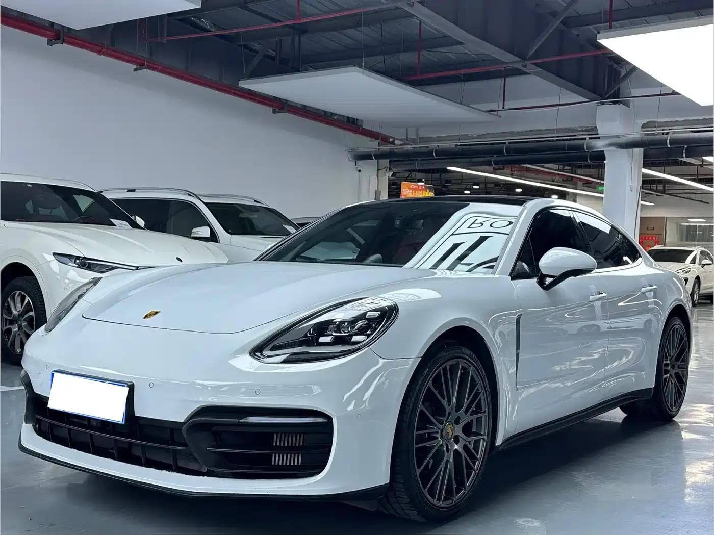 2023 Panamera 2.9T Platinum Edition — миниатюра 1