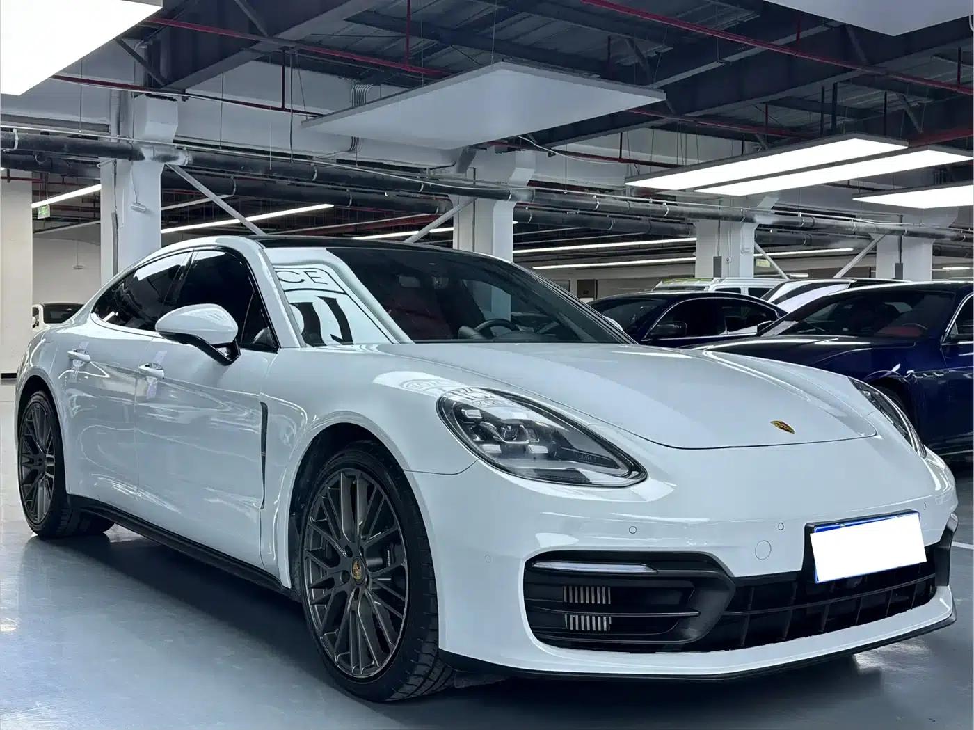 2023 Panamera 2.9T Platinum Edition — миниатюра 3