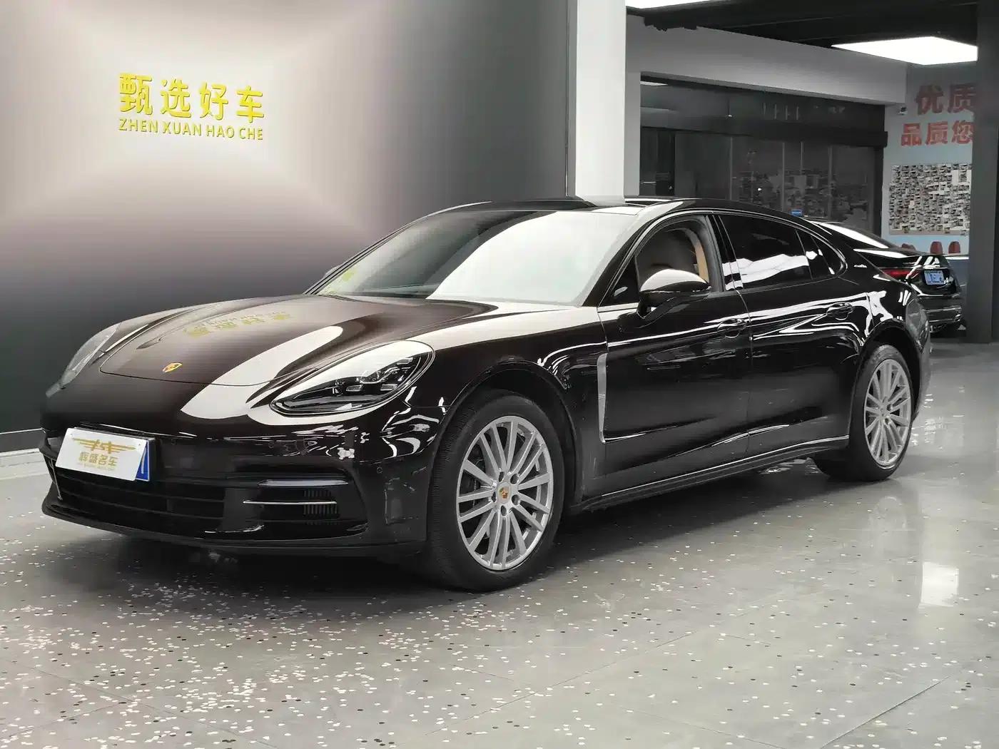2019 Panamera Executive Long Wheelbase 2.9T — миниатюра 1