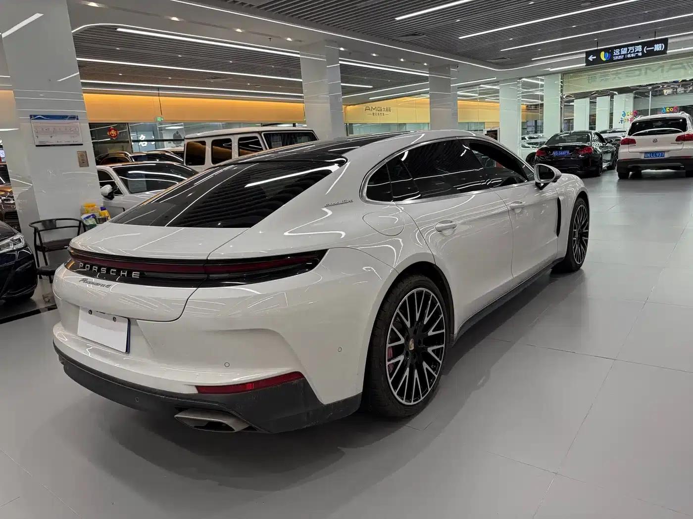 2024 Panamera 4 Executive Long Wheelbase 2.9T — миниатюра 5