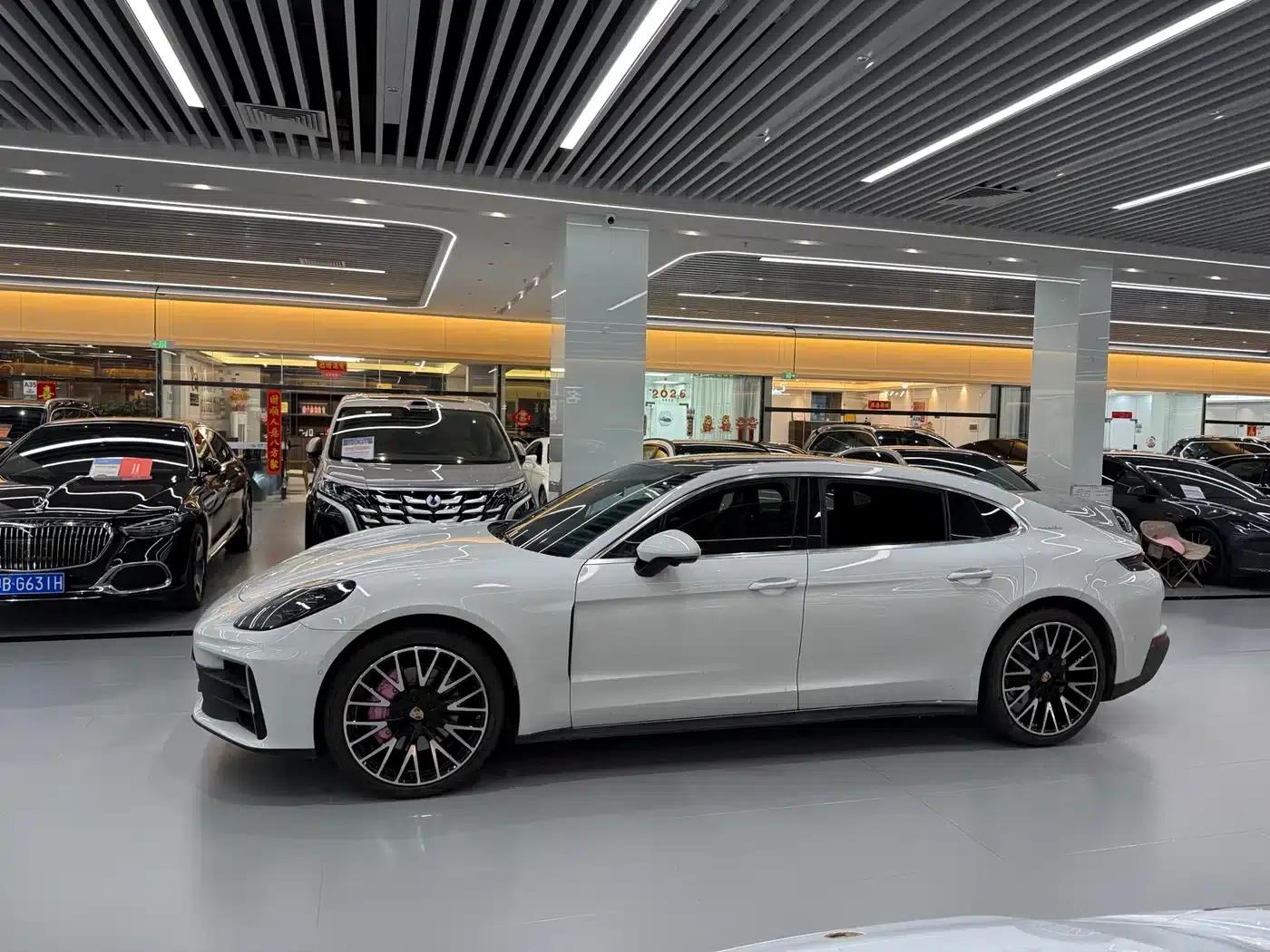 2024 Panamera 4 Executive Long Wheelbase 2.9T — миниатюра 7
