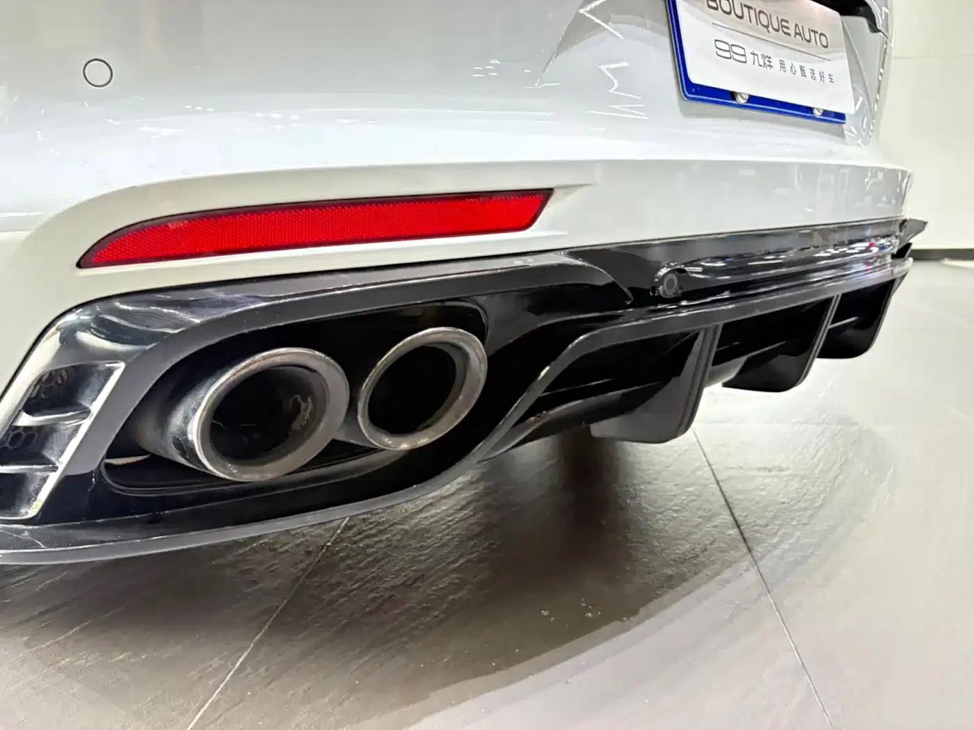 2017 Panamera Executive Long Wheelbase 3.0T — миниатюра 19