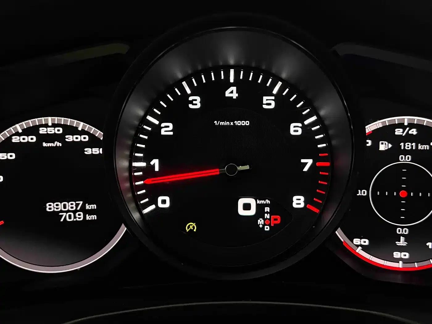 Panamera 2021 Panamera 2.9T — миниатюра 4