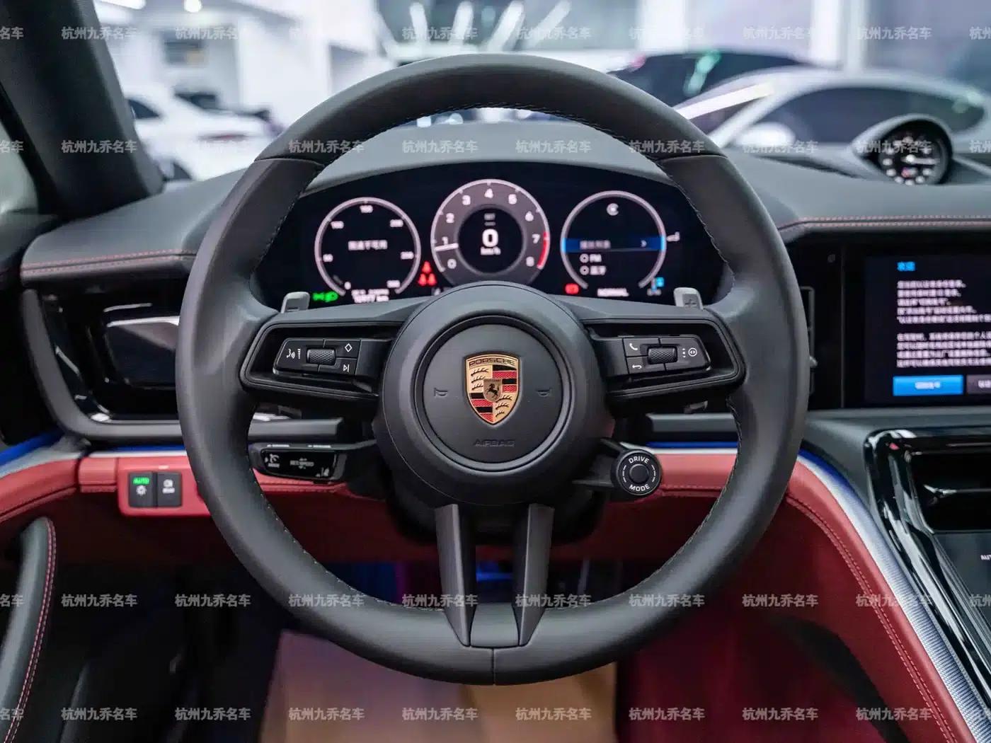 2024 Panamera 4 Executive Long Wheelbase 2.9T — миниатюра 19