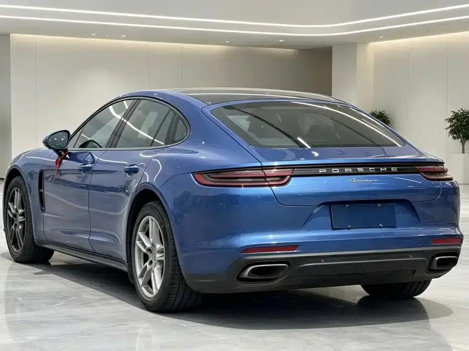 2017 Panamera 3.0T — миниатюра 6