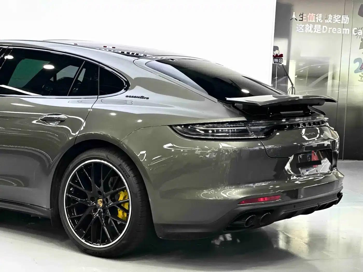 2023 Panamera Executive Long Wheelbase Platinum Edition 2.9T — миниатюра 12