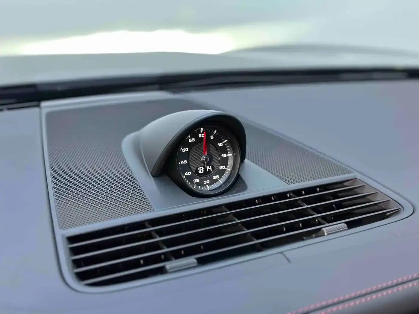 2023 Panamera Executive Long Wheelbase Platinum Edition 2.9T — миниатюра 17