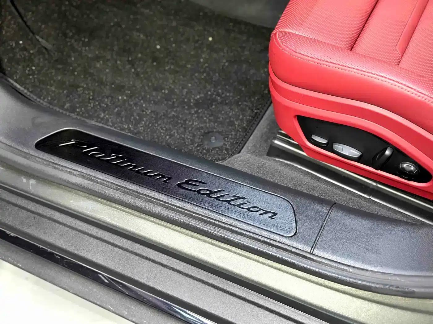2023 Panamera Executive Long Wheelbase Platinum Edition 2.9T — миниатюра 24