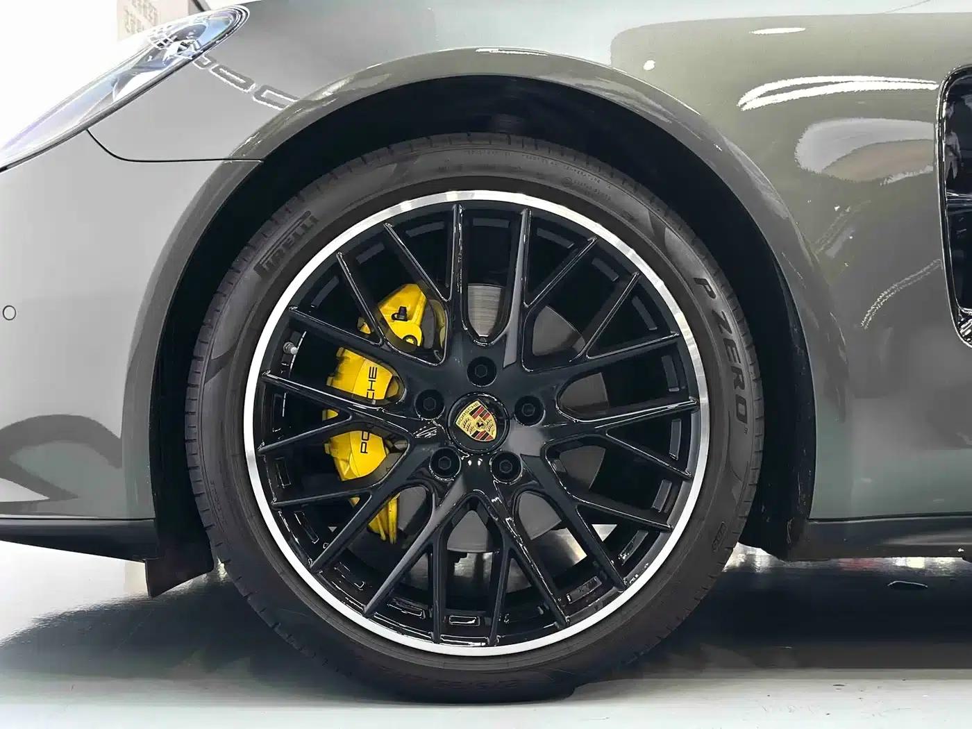 2023 Panamera Executive Long Wheelbase Platinum Edition 2.9T — миниатюра 26