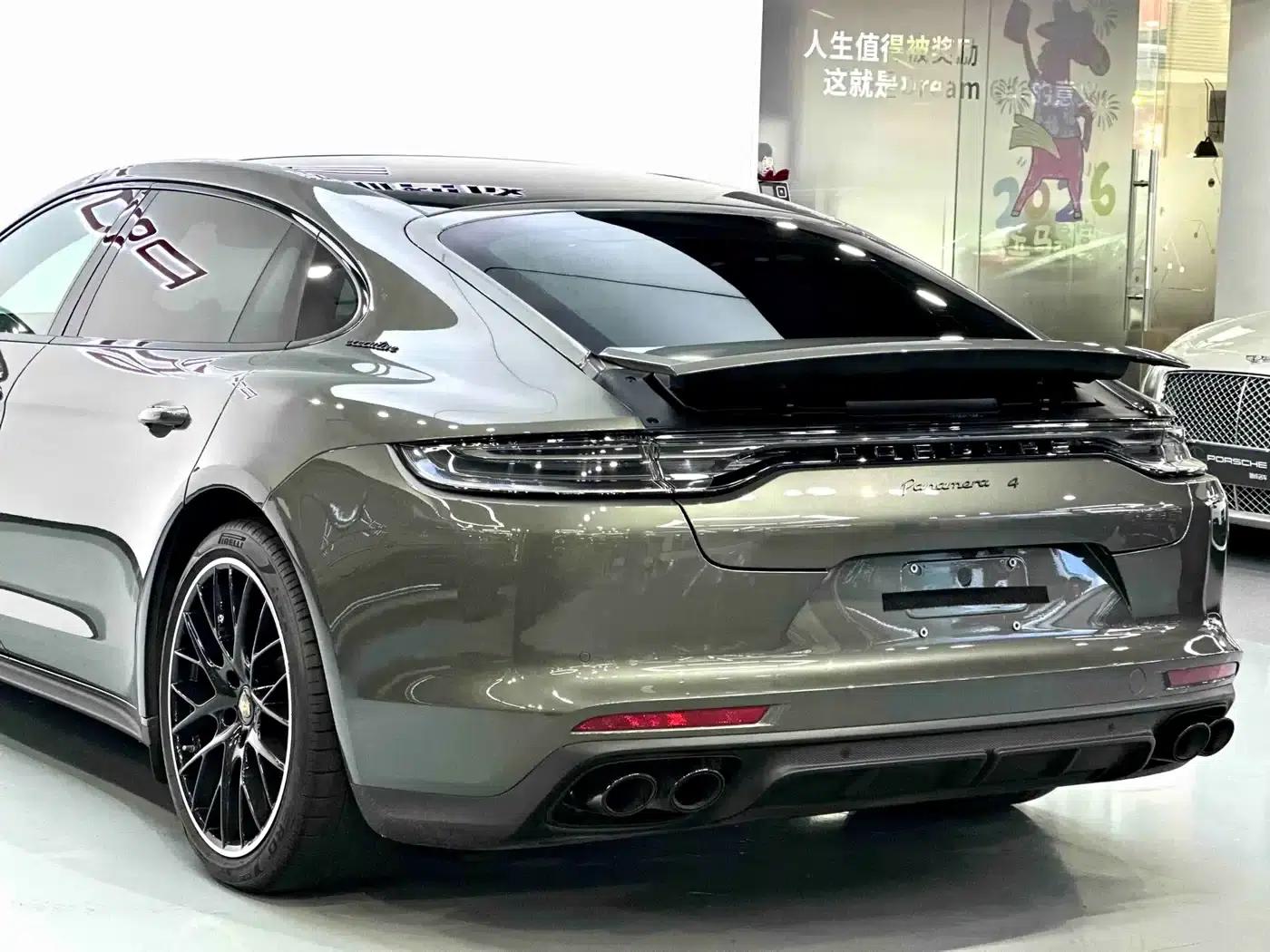 2023 Panamera Executive Long Wheelbase Platinum Edition 2.9T — миниатюра 27
