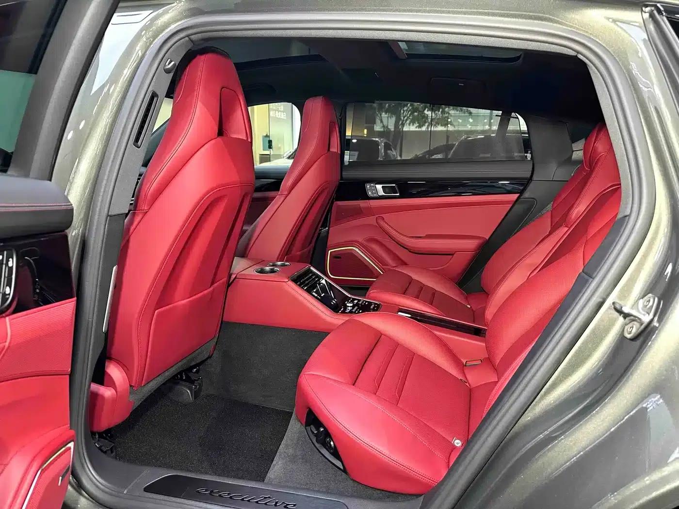 2023 Panamera Executive Long Wheelbase Platinum Edition 2.9T — миниатюра 6