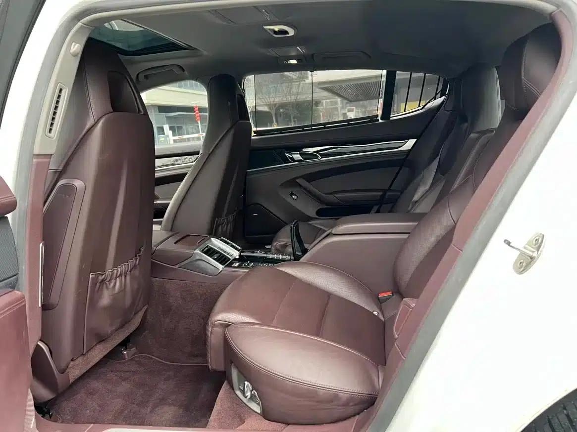 Panamera 2014 Panamera 4S Sport Edition 3.0T — миниатюра 12