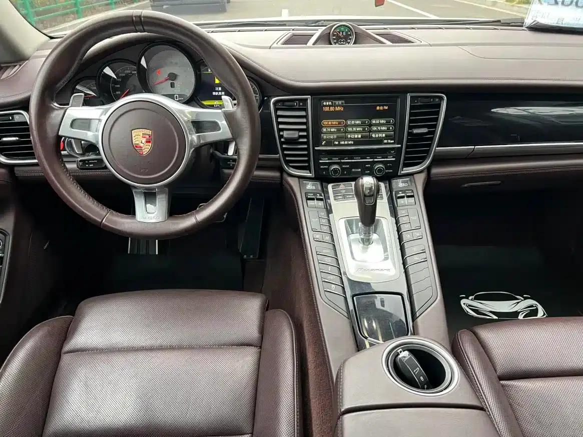 Panamera 2014 Panamera 4S Sport Edition 3.0T — миниатюра 14