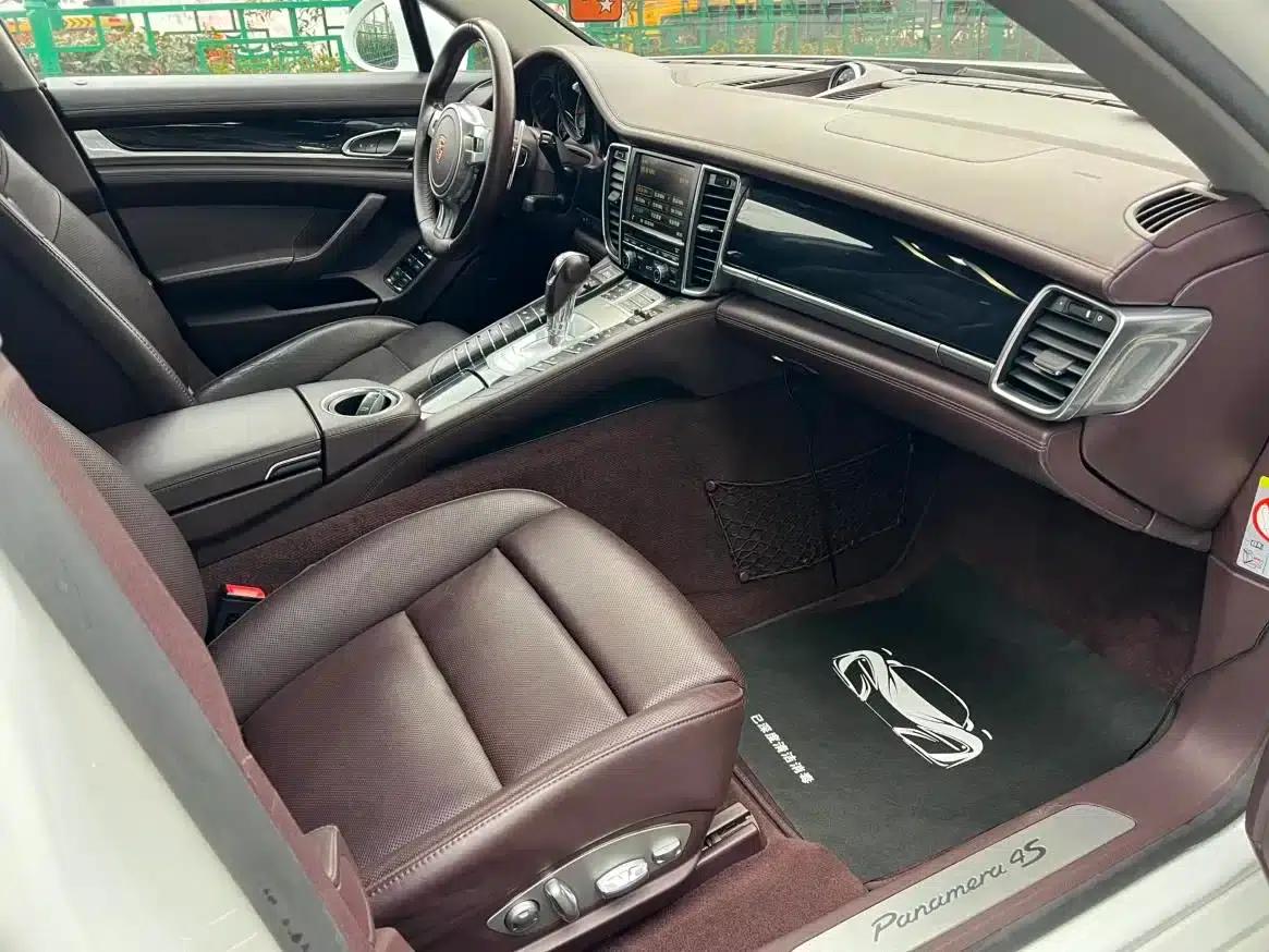 Panamera 2014 Panamera 4S Sport Edition 3.0T — миниатюра 17