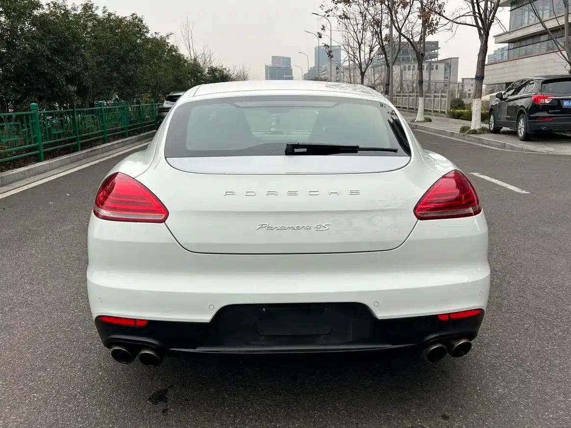 Panamera 2014 Panamera 4S Sport Edition 3.0T — миниатюра 19