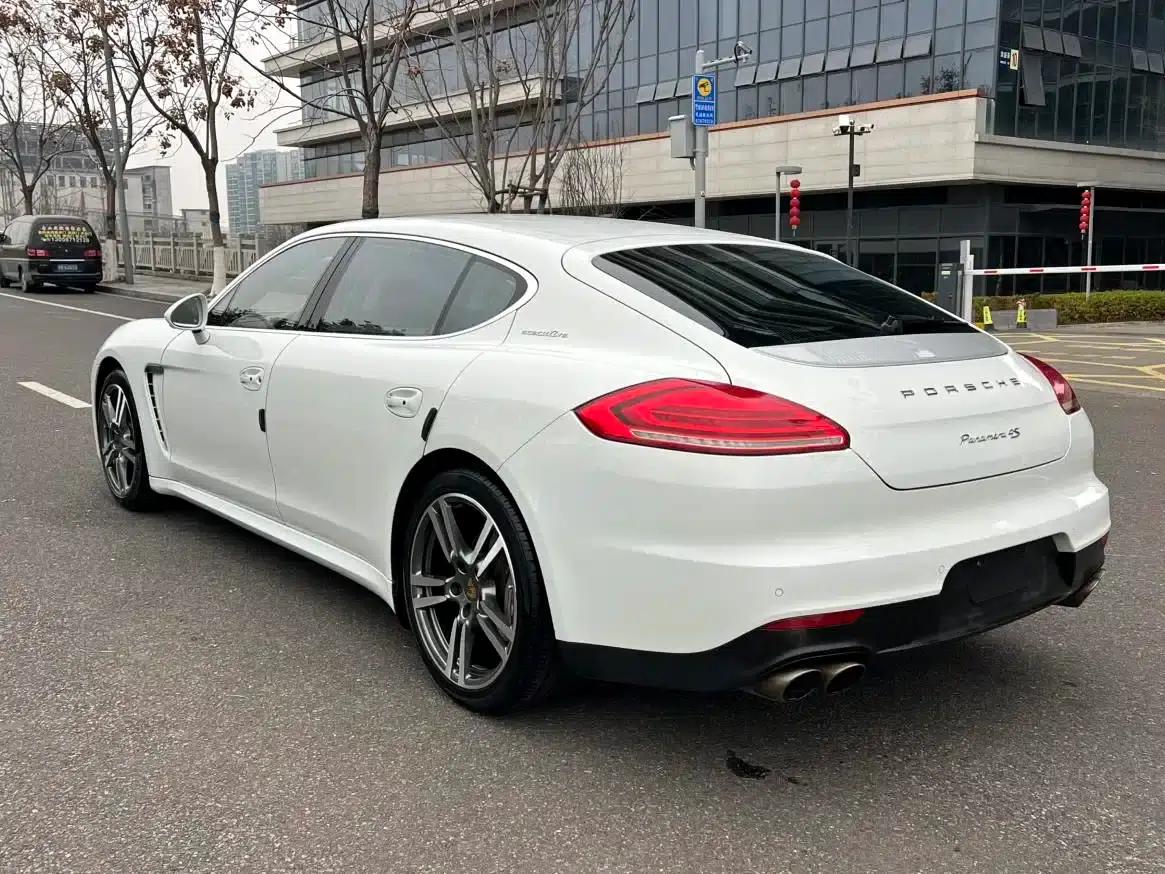 Panamera 2014 Panamera 4S Sport Edition 3.0T — миниатюра 21