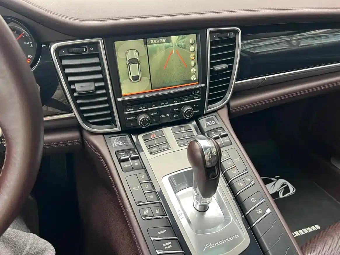 Panamera 2014 Panamera 4S Sport Edition 3.0T — миниатюра 4