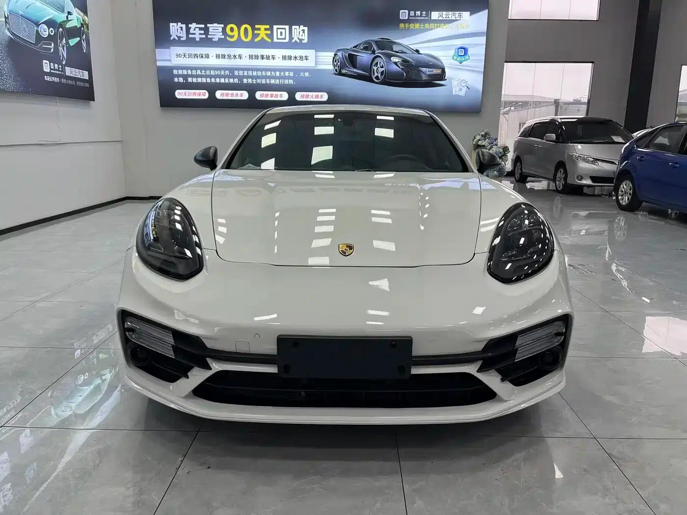 Panamera 2010 Panamera 3.6L — миниатюра 2