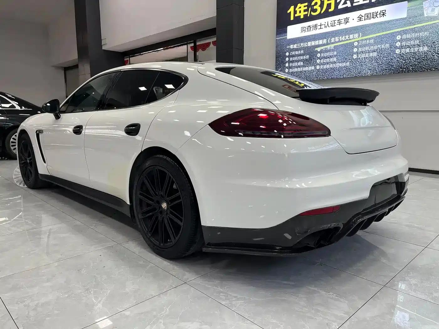 Panamera 2010 Panamera 3.6L — миниатюра 12