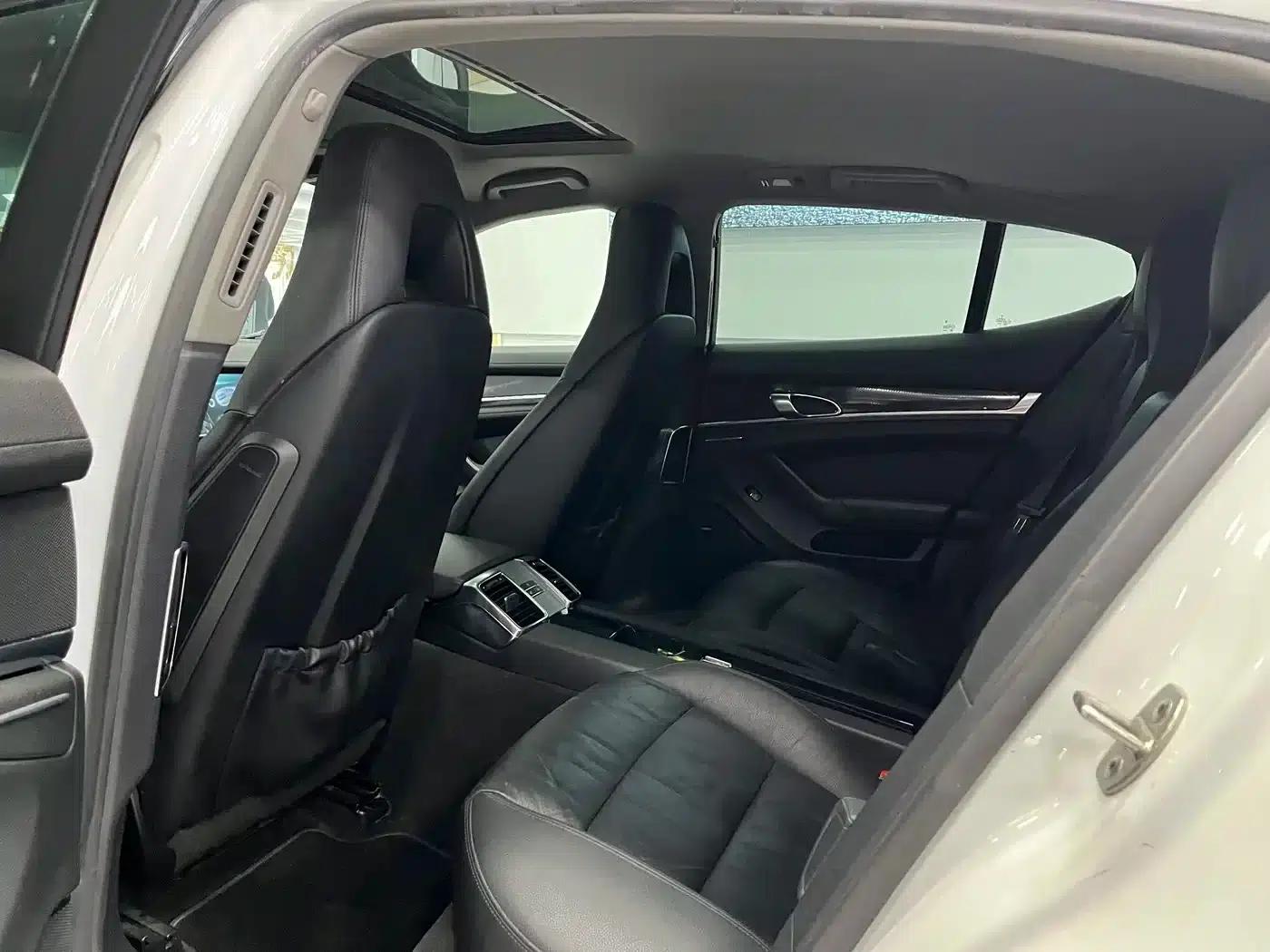 Panamera 2010 Panamera 3.6L — миниатюра 14