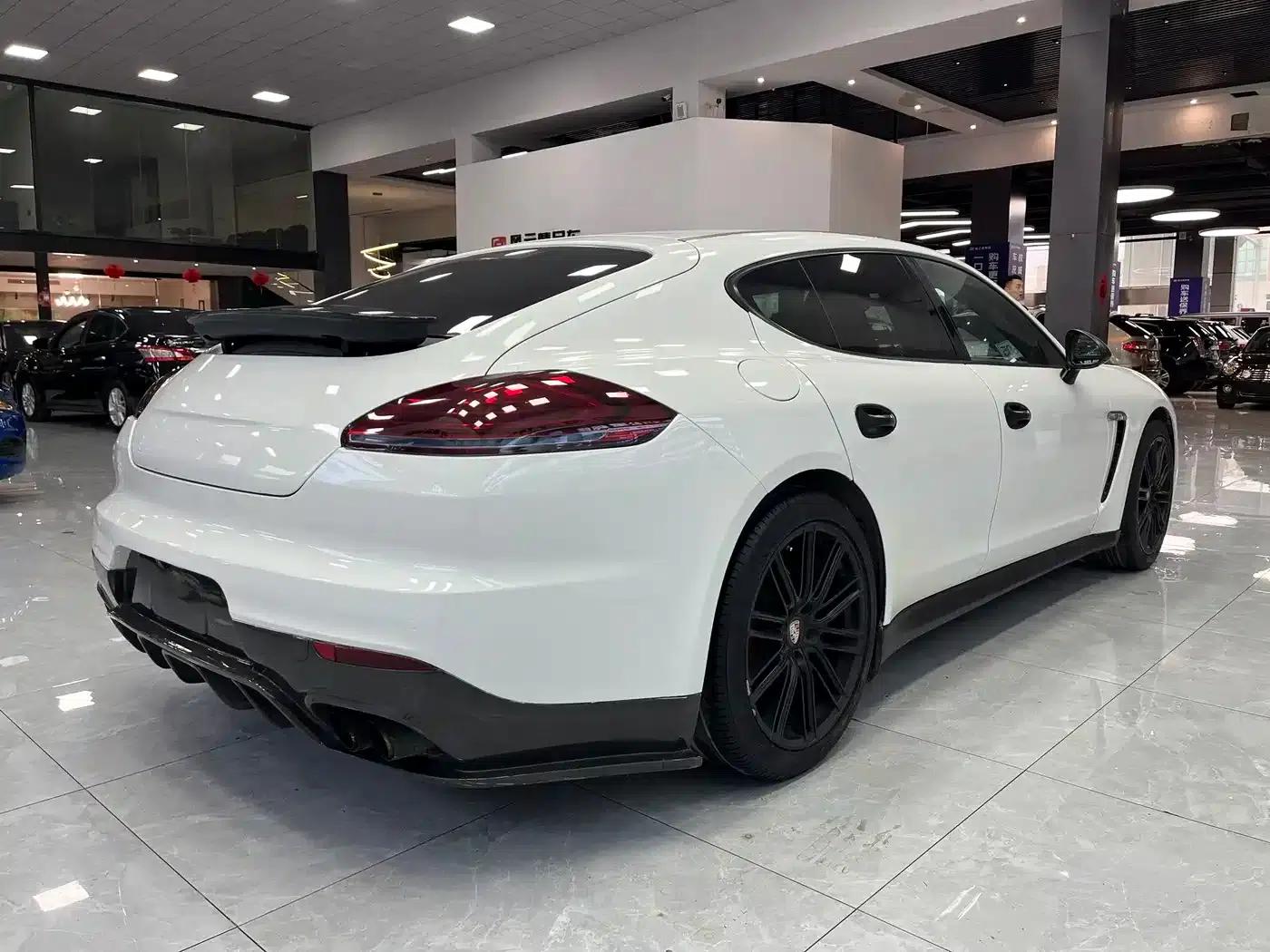 Panamera 2010 Panamera 3.6L — миниатюра 10