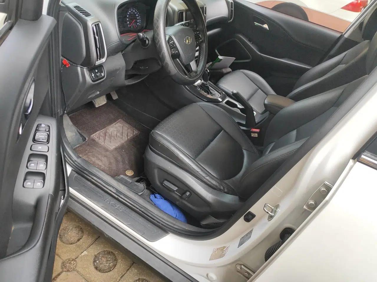 Hyundai ix35 2018 2.0L Automatic 2WD Zhiyong·Changxiang Edition — миниатюра 16