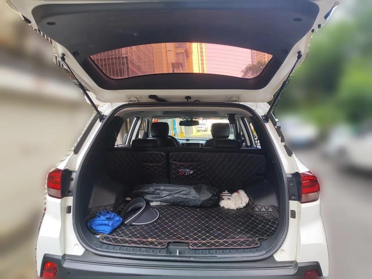 Hyundai ix35 2018 2.0L Automatic 2WD Zhiyong·Changxiang Edition — миниатюра 19