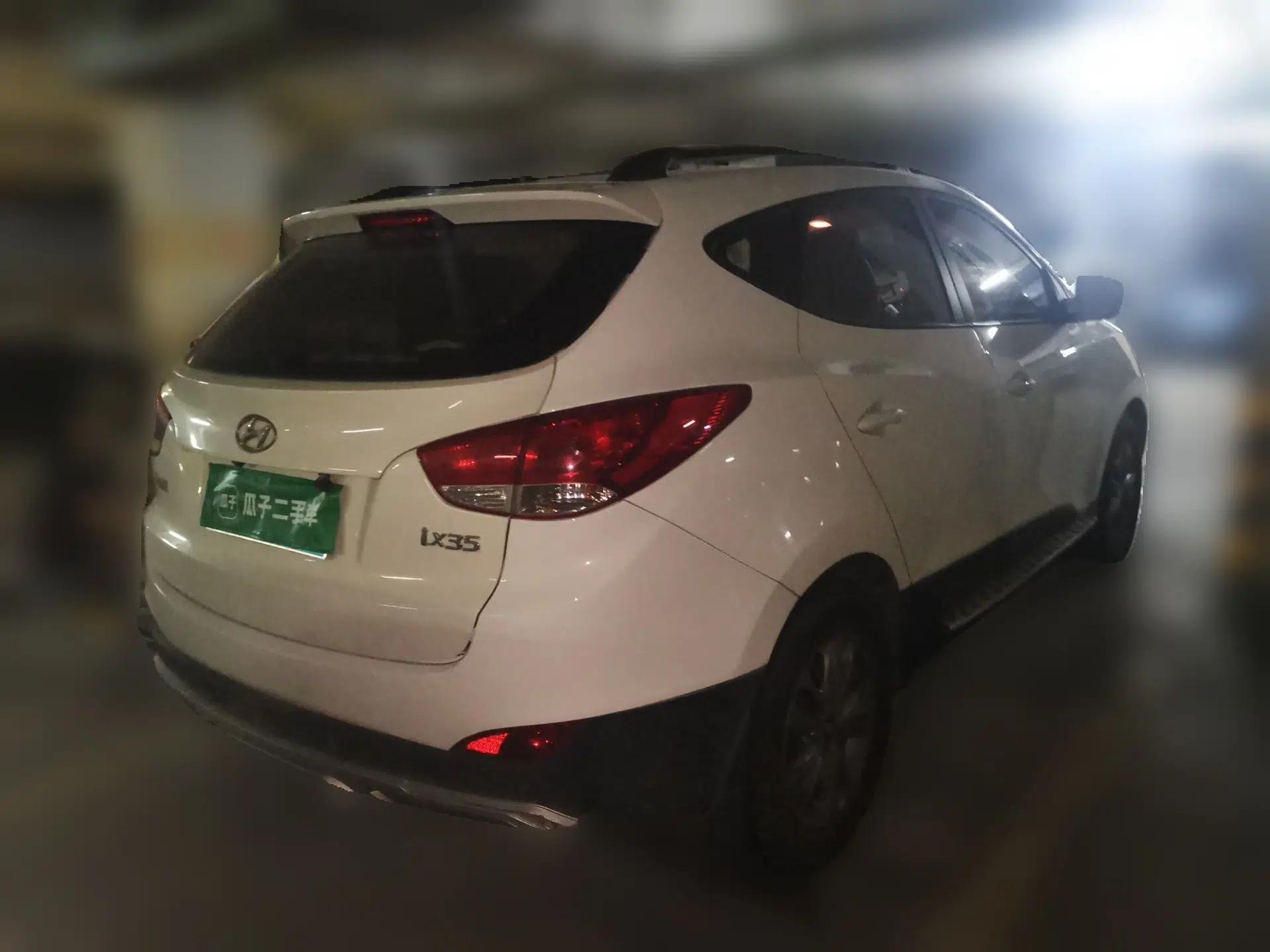 Hyundai ix35 2015 2.0L Automatic 2WD Comfort Edition China V Standard — миниатюра 6
