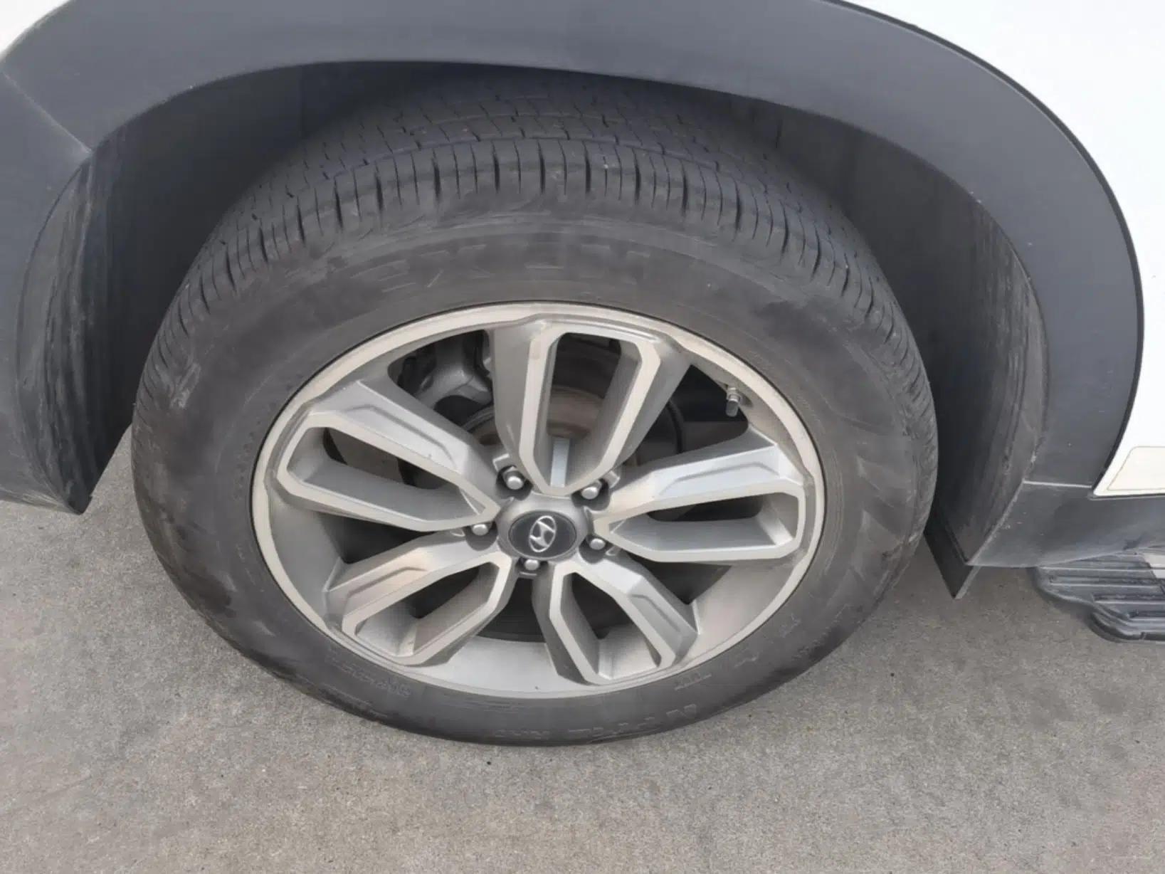 Hyundai ix35 2018 2.0L Automatic 2WD Zhiyong·Changxiang Edition — миниатюра 11