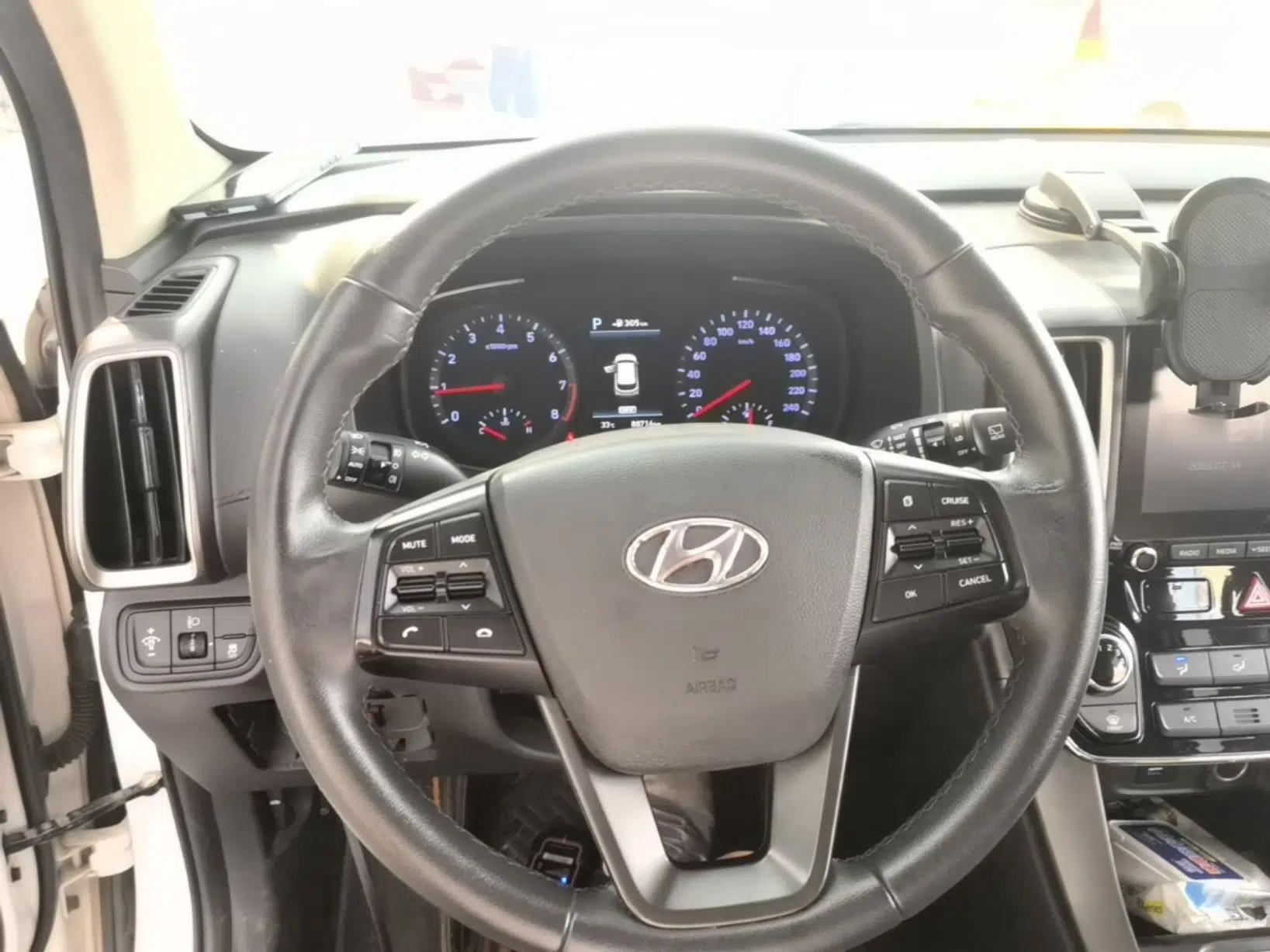 Hyundai ix35 2018 2.0L Automatic 2WD Zhiyong·Changxiang Edition — миниатюра 13