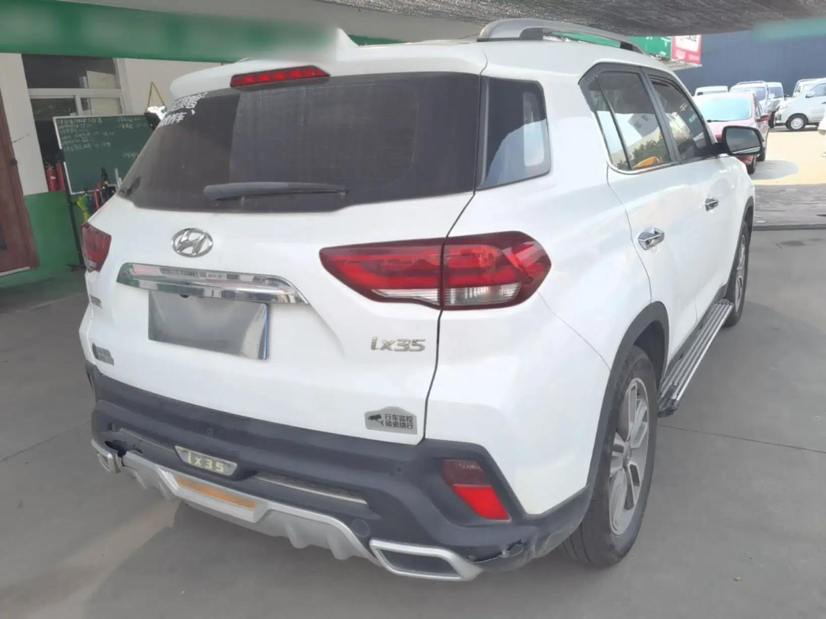 Hyundai ix35 2018 2.0L Automatic 2WD Zhiyong·Changxiang Edition — миниатюра 6