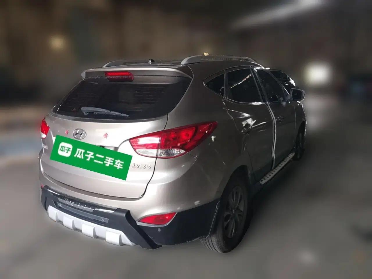 Hyundai ix35 2013 2.0L Automatic 2WD Comfort GL China IV Standard — миниатюра 6