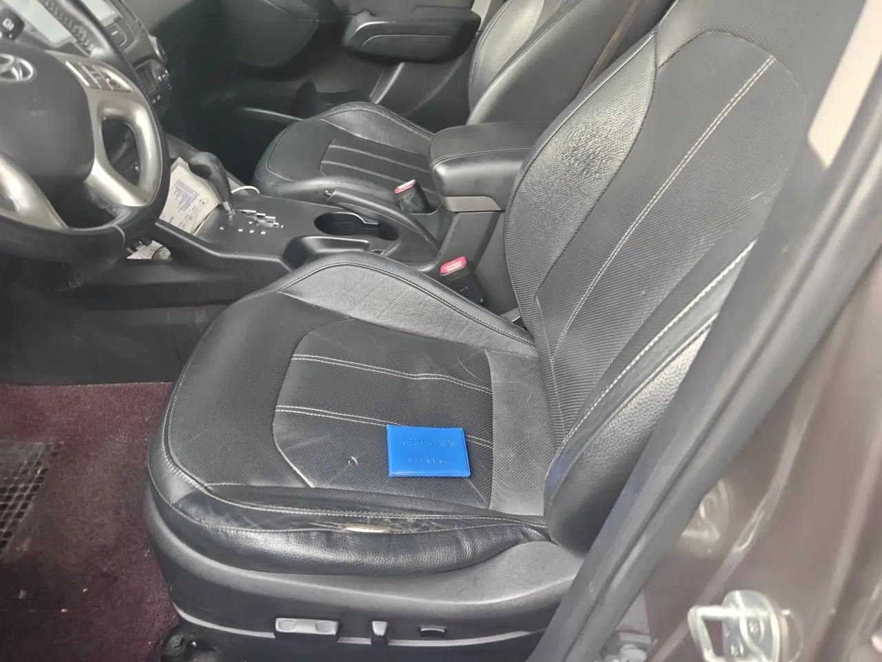 Hyundai ix35 2013 2.0L Automatic Two-Wheel Drive Smart GLS China IV Standard — миниатюра 15