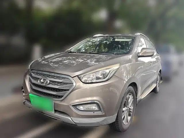 Hyundai ix35 2013 2.0L Automatic Two-Wheel Drive Smart GLS China IV Standard