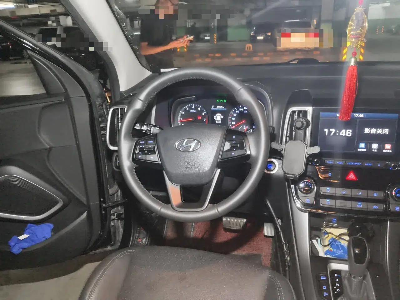 Hyundai ix35 2018 2.0L Automatic 2WD Zhiyong·Changxiang Edition — миниатюра 10