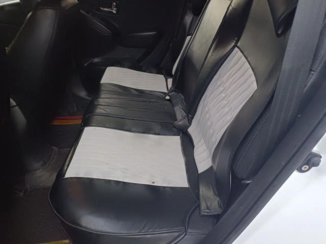 Hyundai ix35 2015 2.0L Automatic 2WD Smart Version China V Standard — миниатюра 17