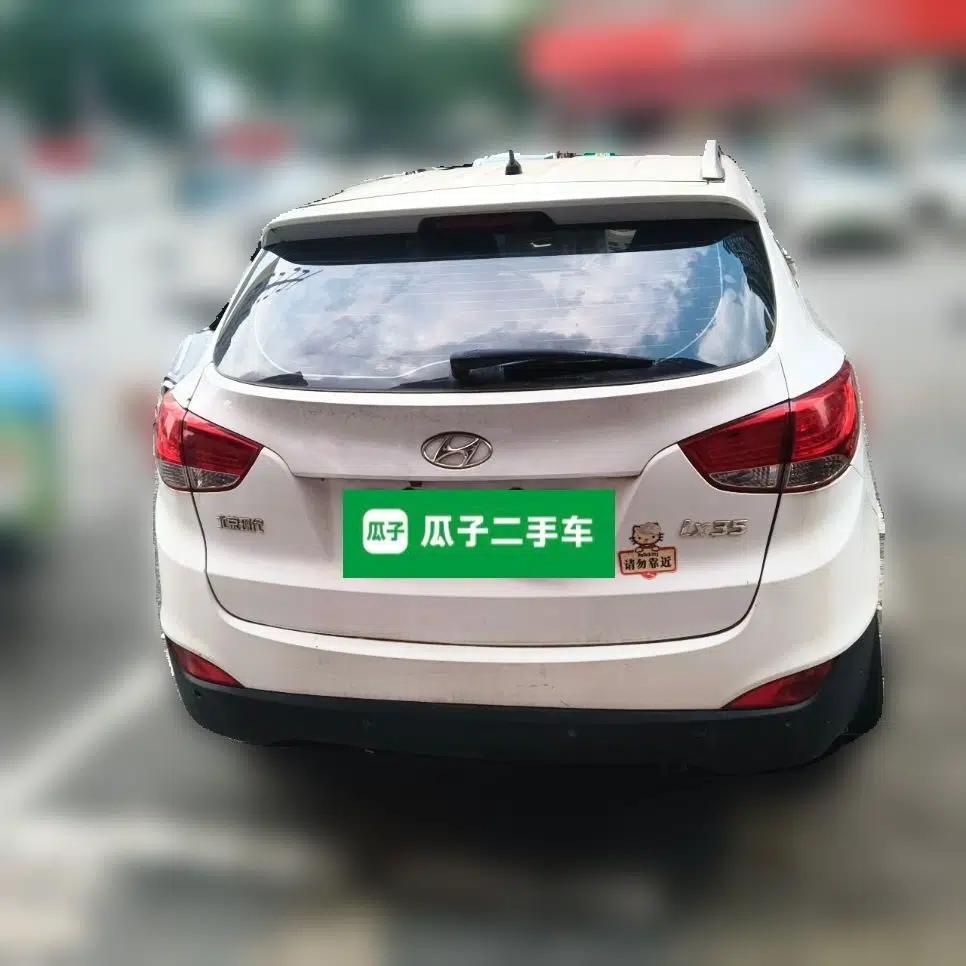 Hyundai ix35 2013 2.0L Automatic 2WD Comfort GL China IV Standard — миниатюра 5
