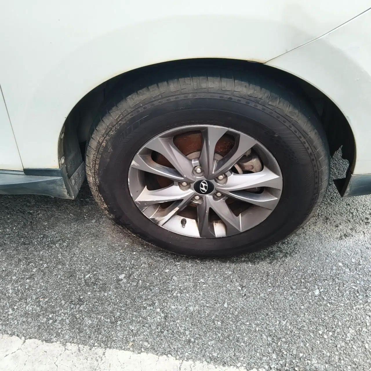 Hyundai ix35 2013 2.0L Automatic 2WD Comfort GL China IV Standard — миниатюра 8