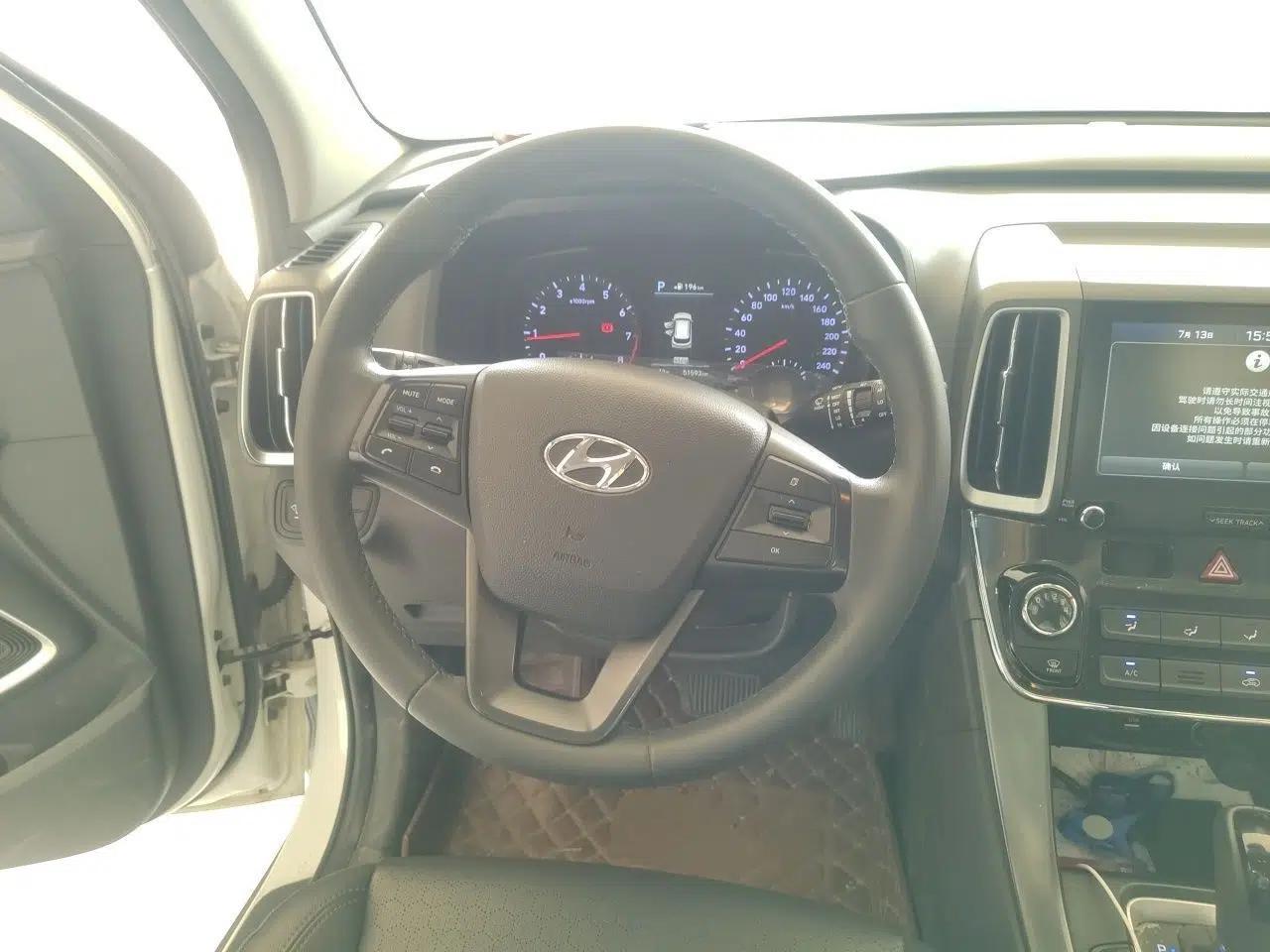Hyundai ix35 2019 2.0L Automatic 2WD Zhiyong·Changxiang Edition China V Standard — миниатюра 10