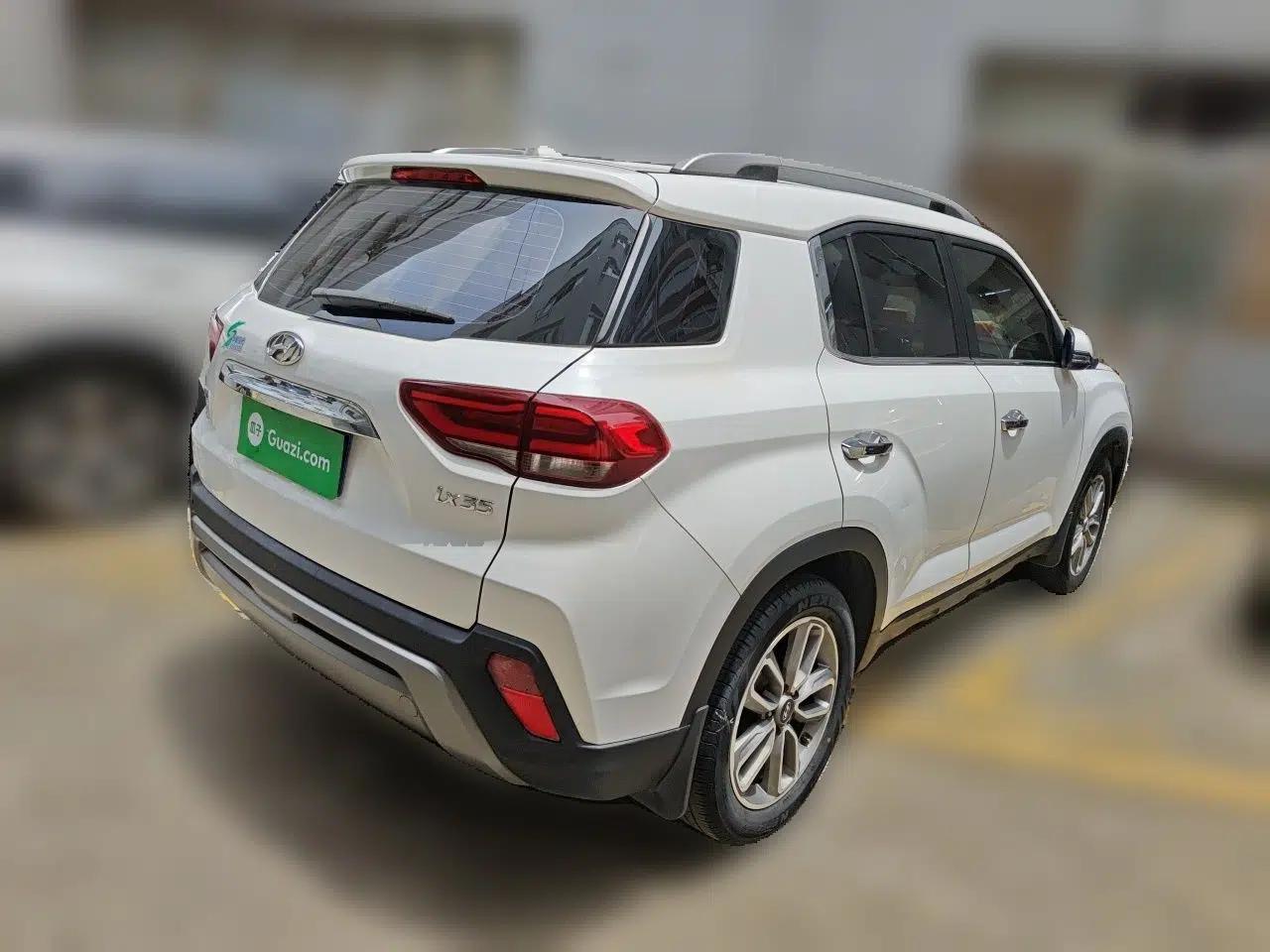 Hyundai ix35 2019 2.0L Automatic 2WD Zhiyong·Changxiang Edition China VI Standard — миниатюра 6