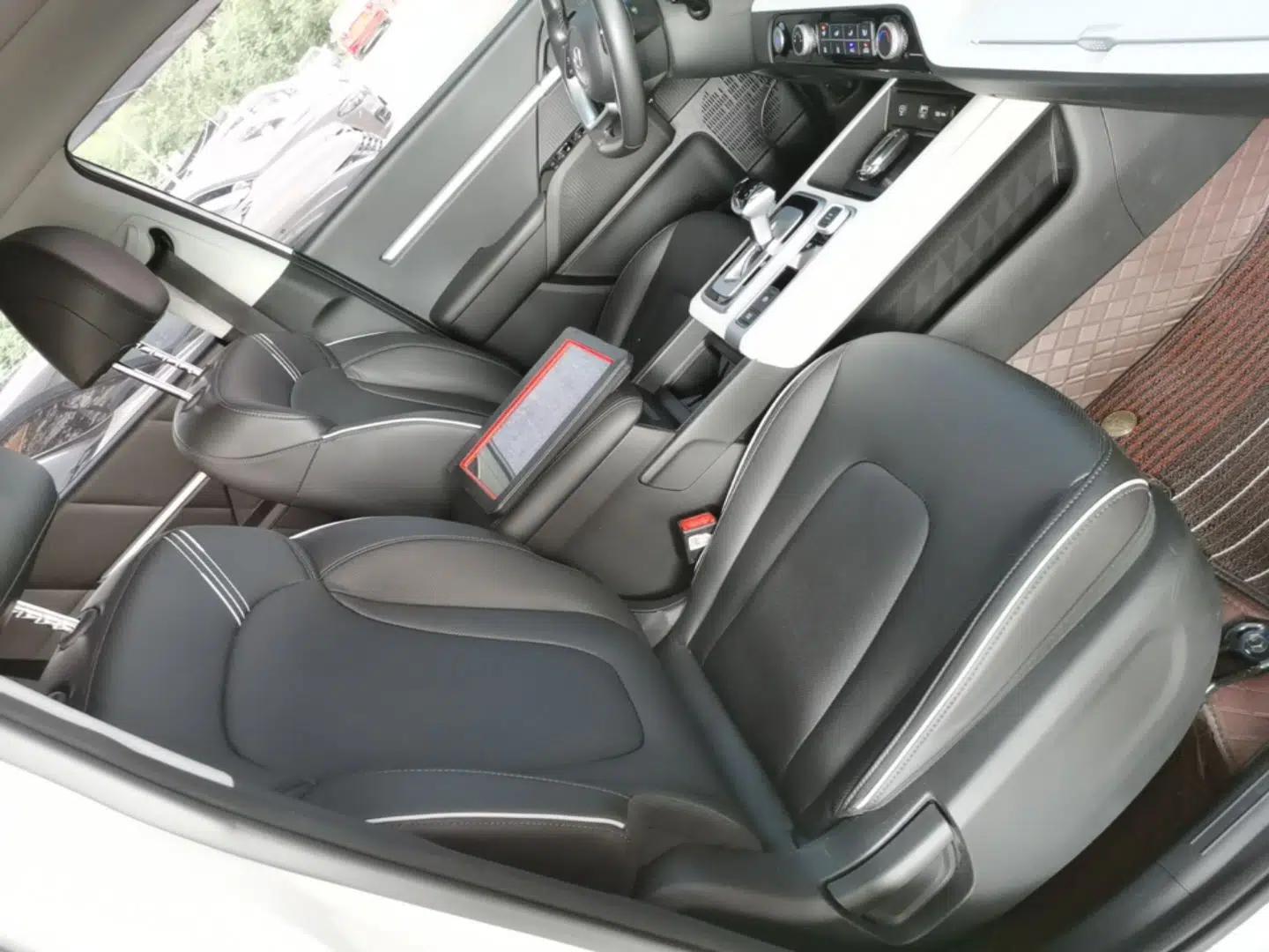 Hyundai ix35 2023 Musso 2.0L Deluxe Edition DLX — миниатюра 19