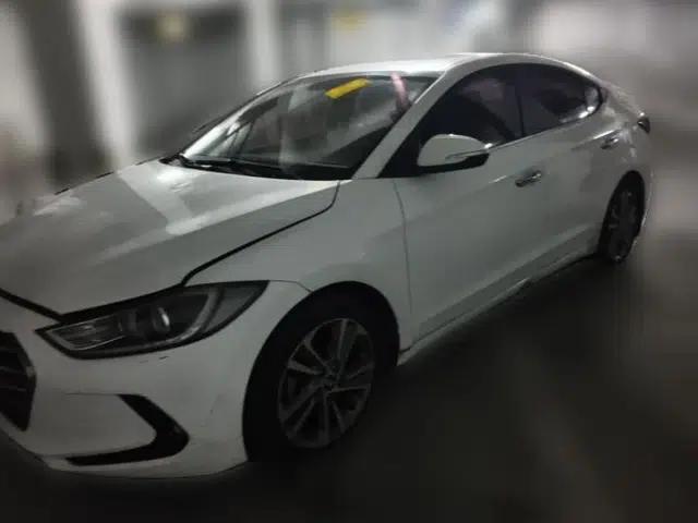 Hyundai Elantra (6th Generation / Lingdong) 2016 1.6L Automatic ZhiXuan – Elite Version