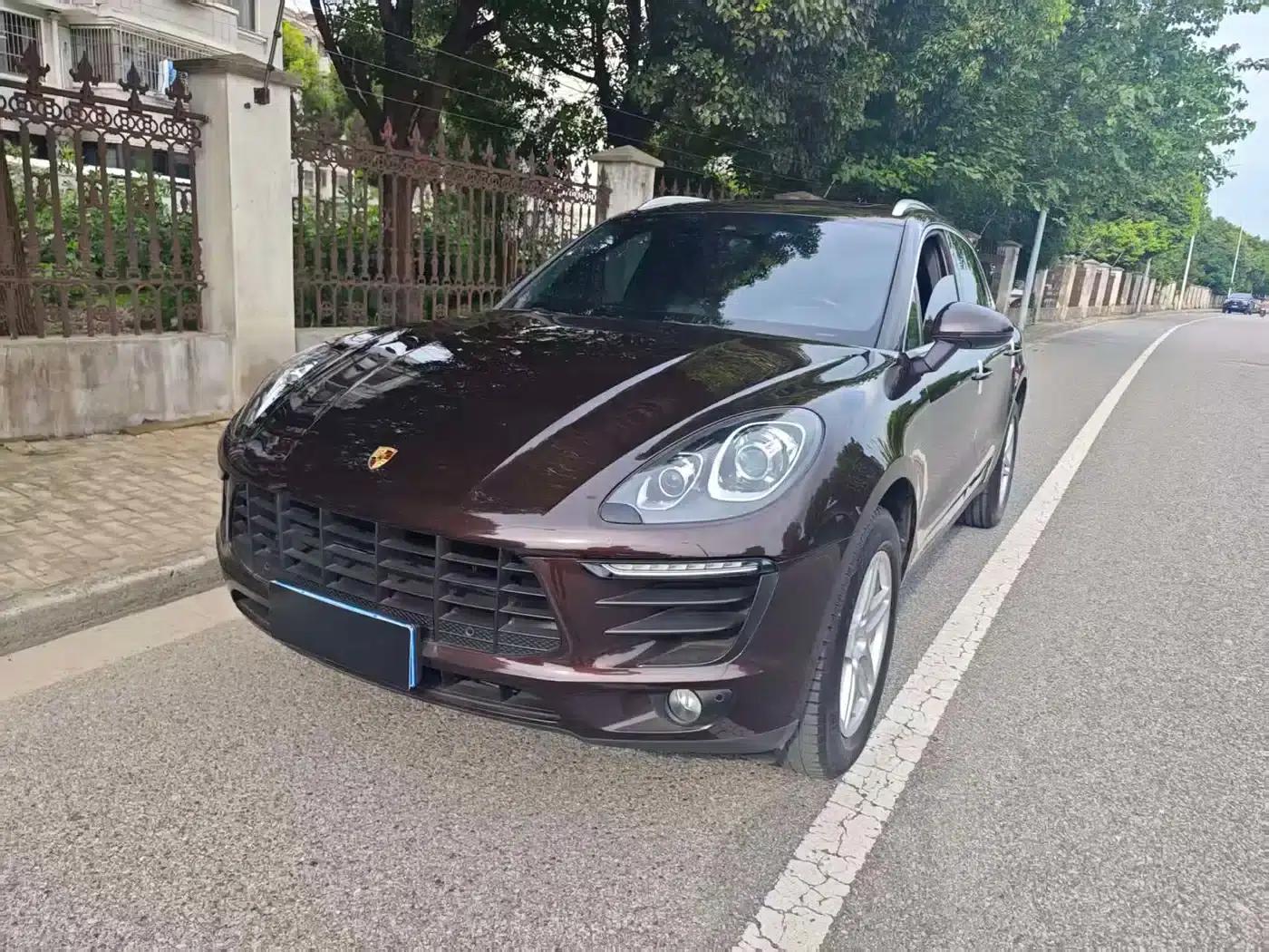2017 Macan 2.0T — миниатюра 1