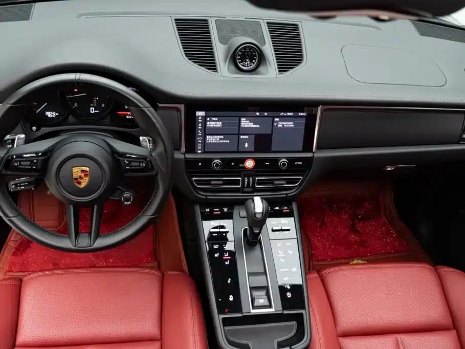 2022 Macan T 2.0T — миниатюра 11
