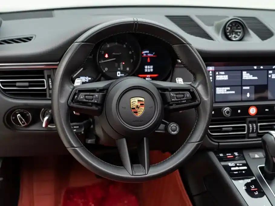 2022 Macan T 2.0T — миниатюра 12