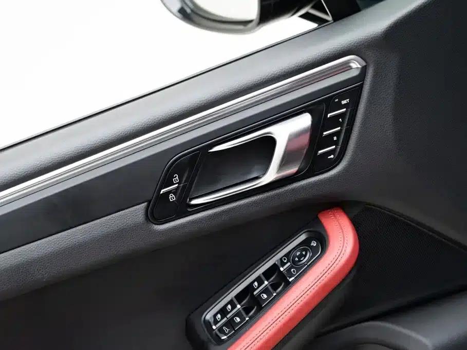 2022 Macan T 2.0T — миниатюра 15