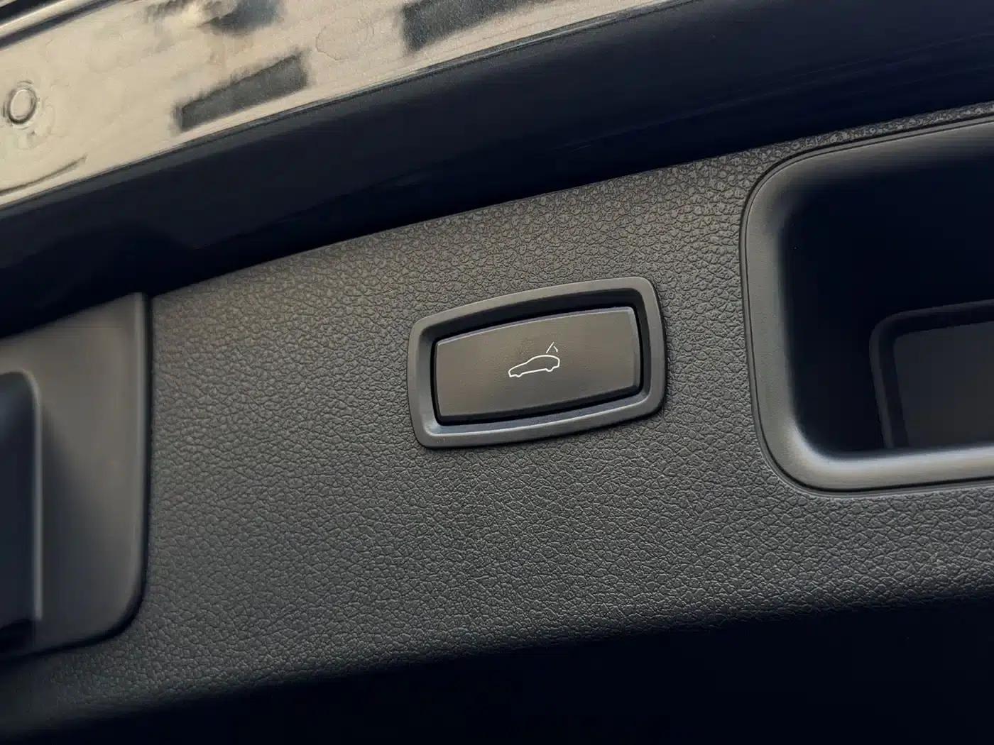 2018 Macan 2.0T — миниатюра 16