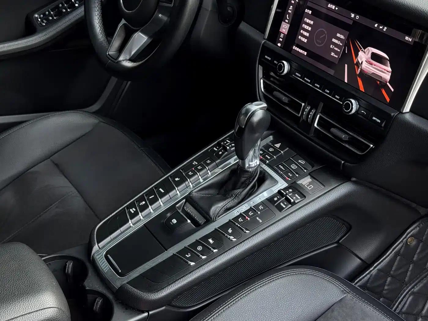 2018 Macan 2.0T — миниатюра 10
