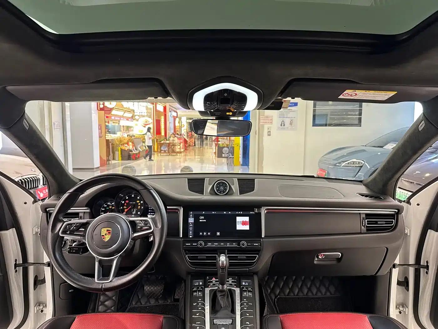 2021 Macan 2.0T — миниатюра 21