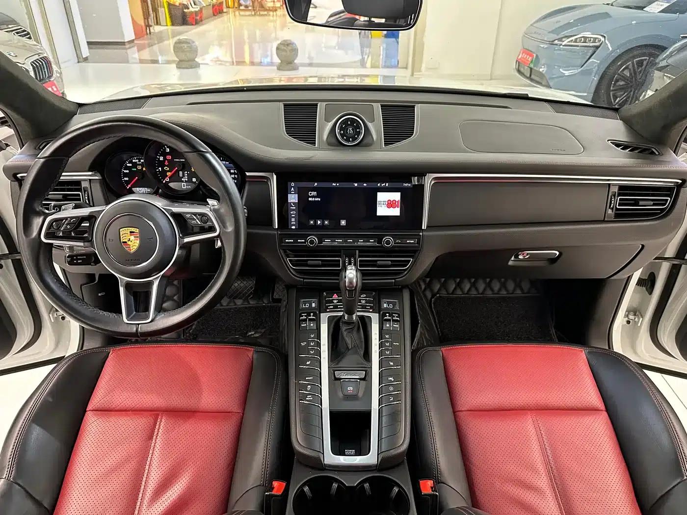 2021 Macan 2.0T — миниатюра 22